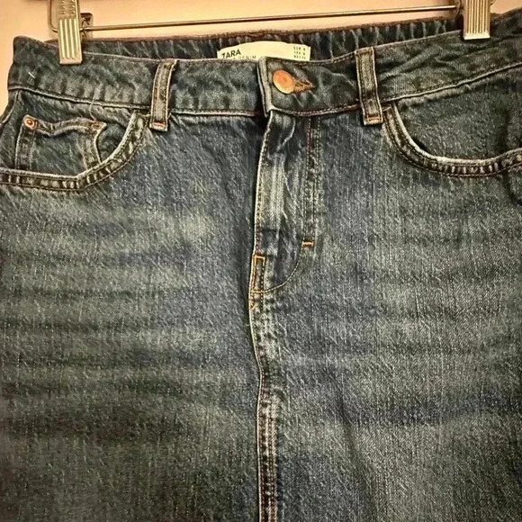 Zara Front Slit Denim Pencil Tube Size Medium - Picture 2 of 8